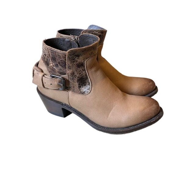 J.B. Dillon Women's Leather Brown Short Heeled Textured Strap Boots Size 6.5 - Picture 1 of 11